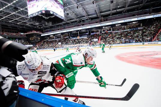 Malmö Redhawks Lars Bryggman och Rögles Adam Edström
