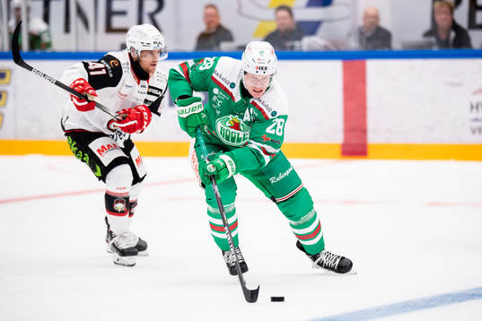 Malmö Redhawks Jaedon Descheneau och Rögles Anton