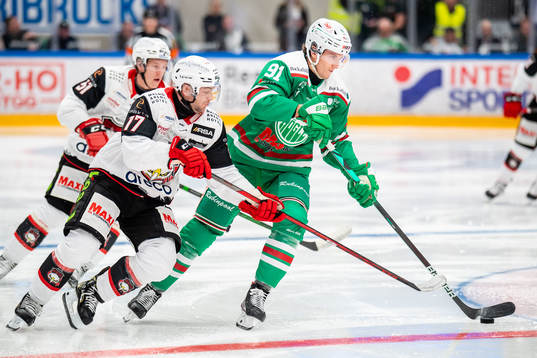 Malmö Redhawks Pathrik Westerholm och Rögles Adam