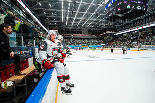 Malmö Redhawks Matias Lassen deppar