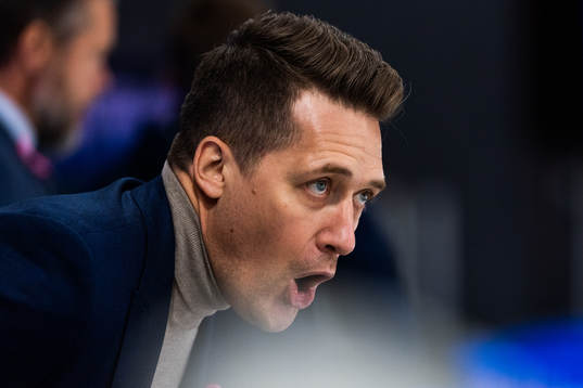 Växjös tränare Sam Hallam