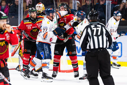 Växjös Martin Lundberg och Luleås Oscar Engsund