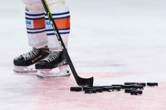 Växjö-spelare med puckar