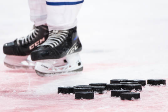 Skridskor och puckar