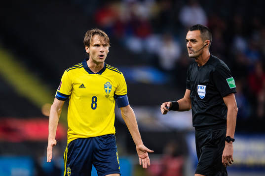 Albin Ekdal of Sweden reacts