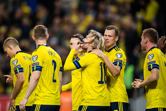 Emil Forsberg of Sweden celebrates