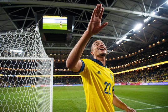 Robin Quaison of Sweden celebrates