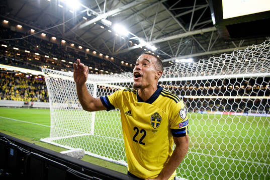 Robin Quaison of Sweden celebrates