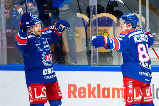 Oskarshamns Patrik Karlkvist jublar