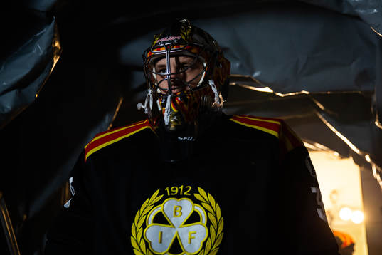 Brynäs målvakt Veini Vehviläinen
