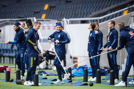 Emil Krafth, Emil Forsberg and goalkeeper Robin Olsen of