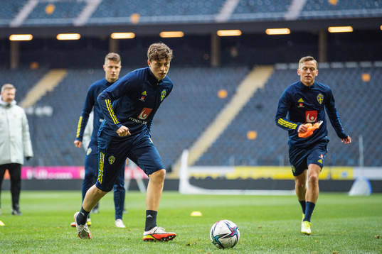 Victor Nilsson Lindelöf of the Swedish national football