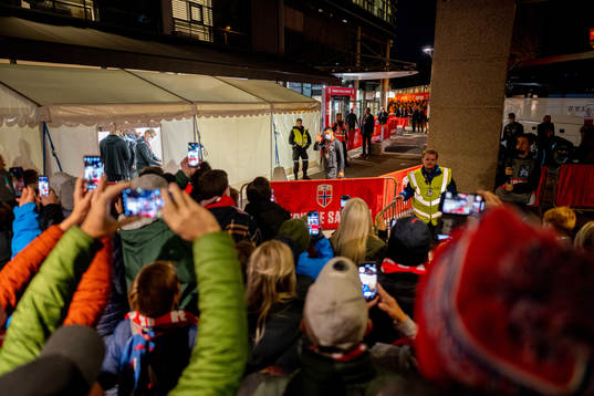 Mohamed Elyounoussi of Norway arrives at the stadium