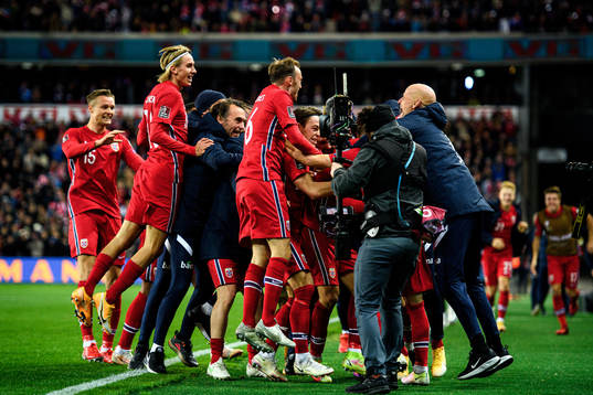 Ståle Solbakken, head coach of Norway, celebrates with the