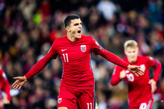 Mohamed Elyounoussi of Norway celebrates the 1-0 goal