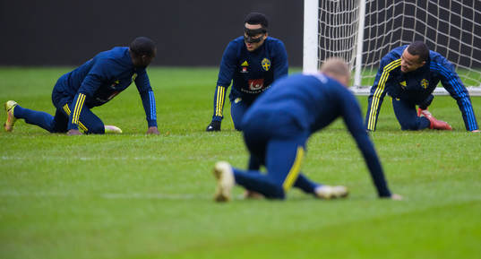 Ken Sema, Martin Olsson and Robin Quaison of the Swedish