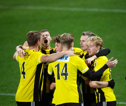 IFK Hässleholms Amel Crnalic gör 0-2 i matchen i div 2