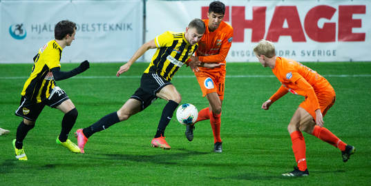 IFK Hässleholms Ivan Danielsson Andanovski i matchen i div