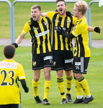IFK Hässleholms Ivan Danielsson Andanovski måljublar och
