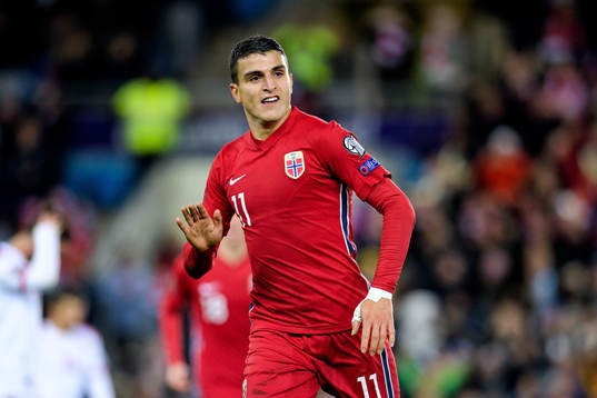 Mohamed Elyounoussi of Norway celebrates the 2-0 goal