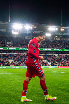 Mohamed Elyounoussi of Norway celebrates