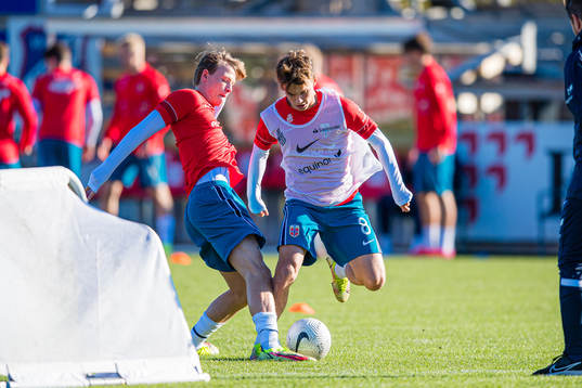 Kristian Fredrik Malt Arnstad of Norway warms up