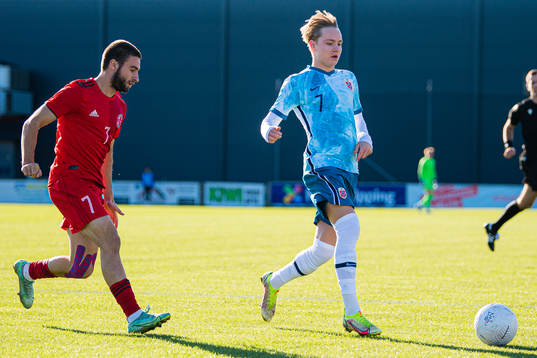 Giorgi Gvishiani of Georgia and Andreas Rædergård