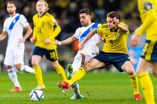 Tasos Bakasetas of Greece and Albin Ekdal of Sweden