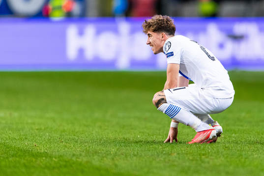 Manolis Saliakas of Greece looks dejected
