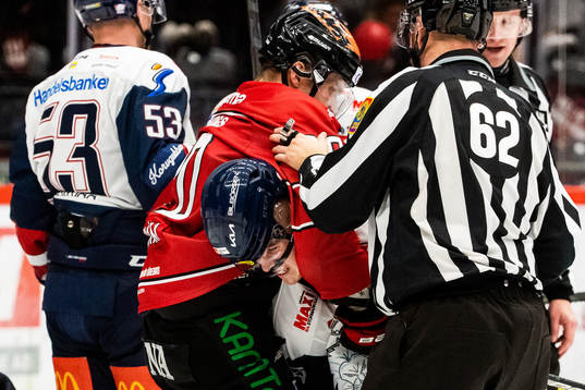 Örebros Miikka Salomäki och Linköpings Linus Cronholm
