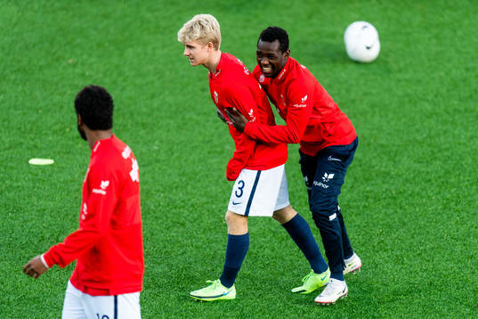Edvard Tagseth and Joshua Kitolano of Norway