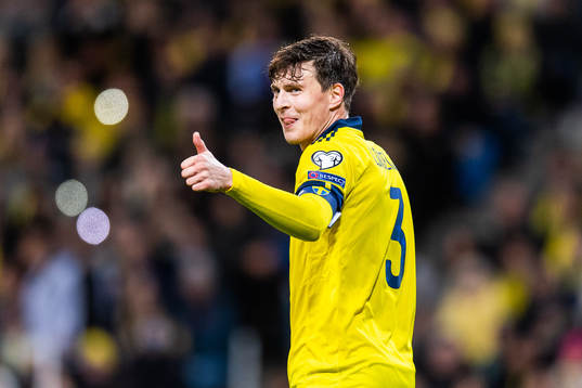 Victor Nilsson Lindelöf of Sweden gives a thumb up