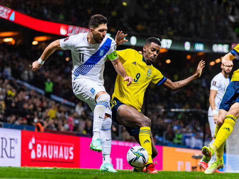 Tasos Bakasetas of Greece and Alexander Isak of Sweden