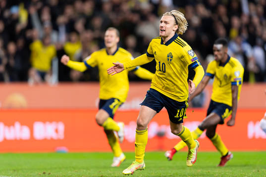 Emil Forsberg of Sweden celebrates