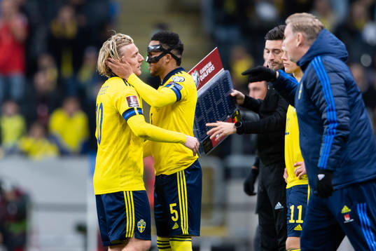 Emil Forsberg and Martin Olsson of Sweden