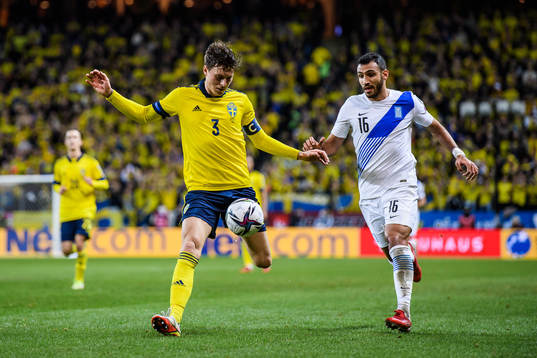 Victor Nilsson Lindelöf of Sweden and Vangelis Pavlidis of