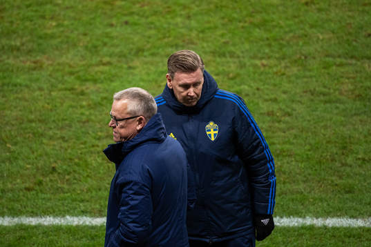 Head coach Janne Andersson and assistant coach Peter