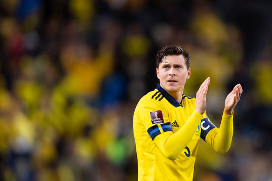Victor Nilsson Lindelöf of Sweden celebrates