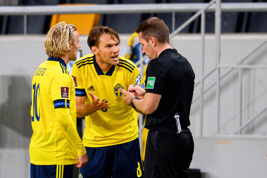 Albin Ekdal of Sweden reacts