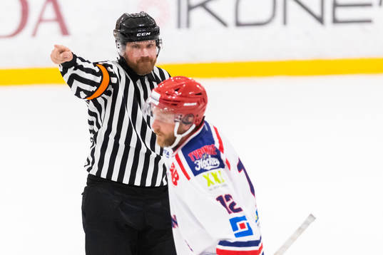 Tyringes Fredrik Hansson utvisas