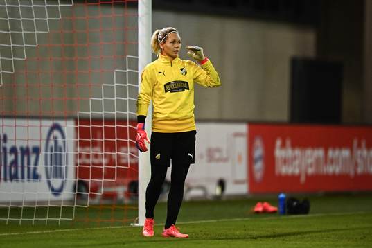 Goalkeeper Jennifer Falk of Häcken