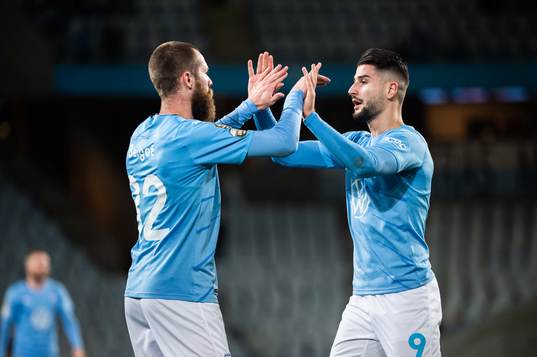 Bläddra bland fler bilder av Fotboll, Svenska Cupen, Malmö FF - Onsala 