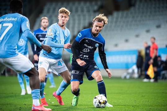 Malmö FFs Hugo Bolin och Onsalas Adam Fogelblad