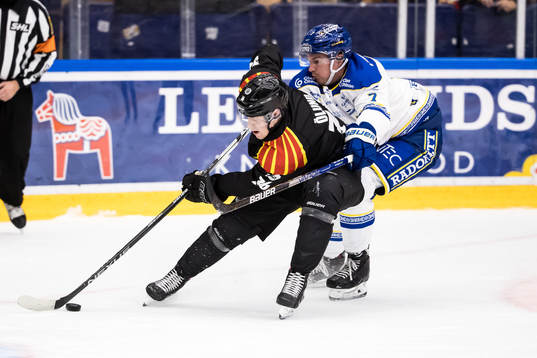 Brynäs Linus Ölund  och Leksands Ben Thomas