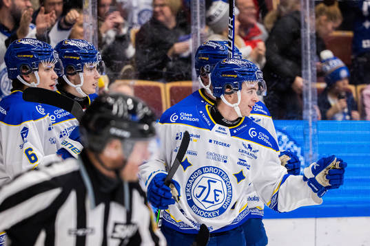 Leksands Isak Rosén jublar