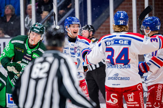Oskarshamns Jonas Engström jublar