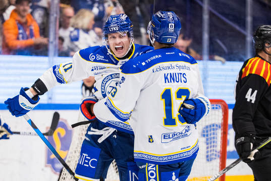 Leksands Martin Karlsson jublar med Jon Knuts