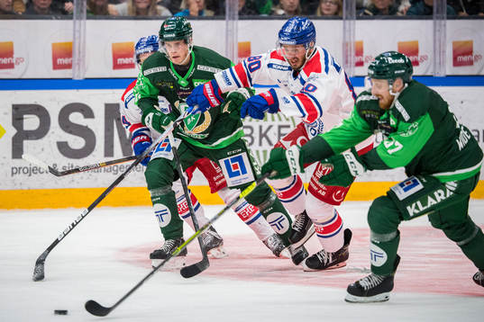 Färjestads Carl Jakobsson och Pontus Widerström mot