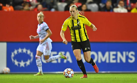 Stina Blackstenius of Häcken