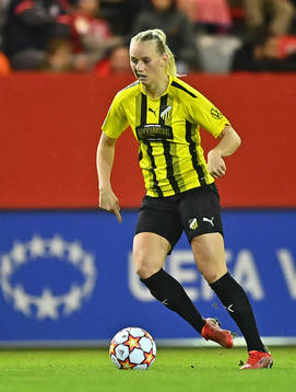 Stina Blackstenius of Häcken